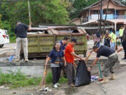 Pemkab Barito Timur Gelar Apel Pagi dan Gotong Royong Bersihkan Pasar Tamiang Layang