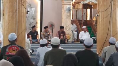 Camat Dusun Tengah Lepas Pemberangkatan Jemaah Calon Haji